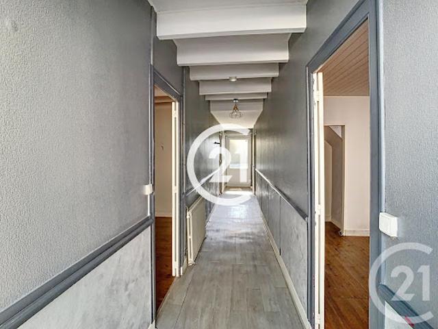 Vente Maison de ville 5 pièces 110 m2 Châteaubernard