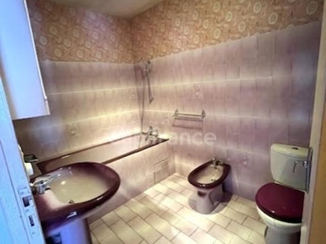 Vente Maison de ville 5 pièces 110 m2 Châteaubernard