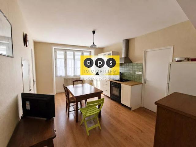 Vente Maison de ville 5 pièces 110 m2 Poligny