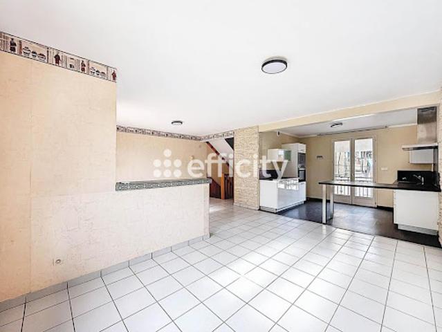 Vente Maison de ville 5 pièces 109 m2 Saint Chamond
