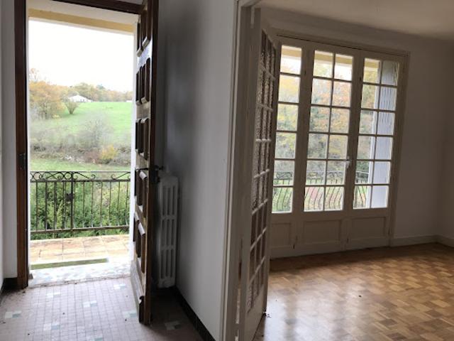 Vente Maison 5 pièces 125 m2 Saint Pancrace