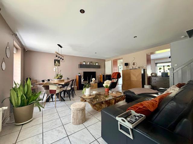 Vente Maison de ville 5 pièces 126 m2 Canteleu