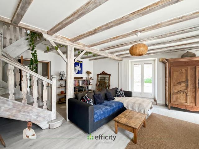 Vente Maison de ville 5 pièces 120 m2 Saint Rémy de Chargnat