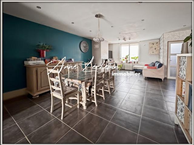 Vente Maison de ville 5 pièces 123 m2 Gondecourt