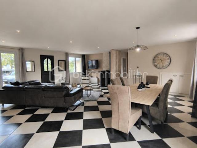 Vente Maison 5 pièces 137 m2 Liffré