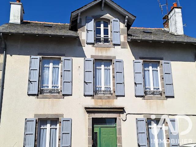 Vente Maison de ville 5 pièces 130 m2 Arpajon sur Cère