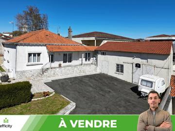Vente Maison de ville 5 pièces 133 m2 Civray