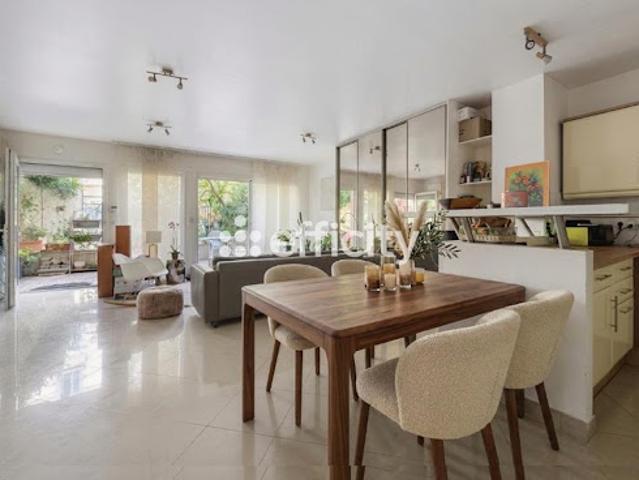 Vente Maison de ville 5 pièces 147 m2 Issy les Moulineaux