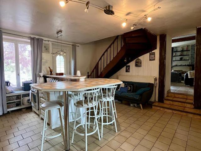 Vente Maison de ville 5 pièces 149 m2 Yzeures sur Creuse