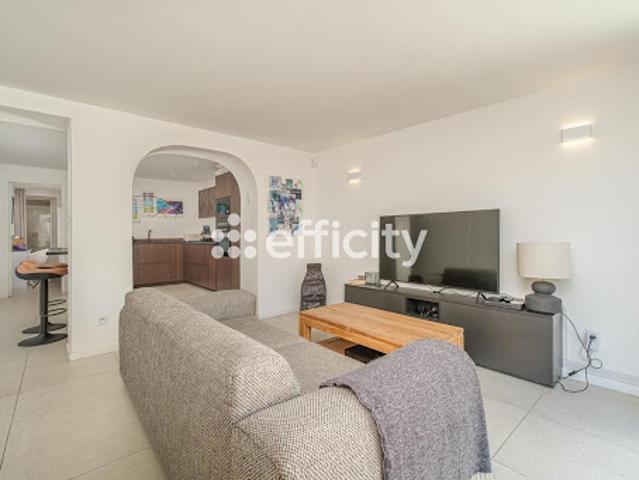 Vente Maison de ville 5 pièces 155 m2 Marseille 7ème
