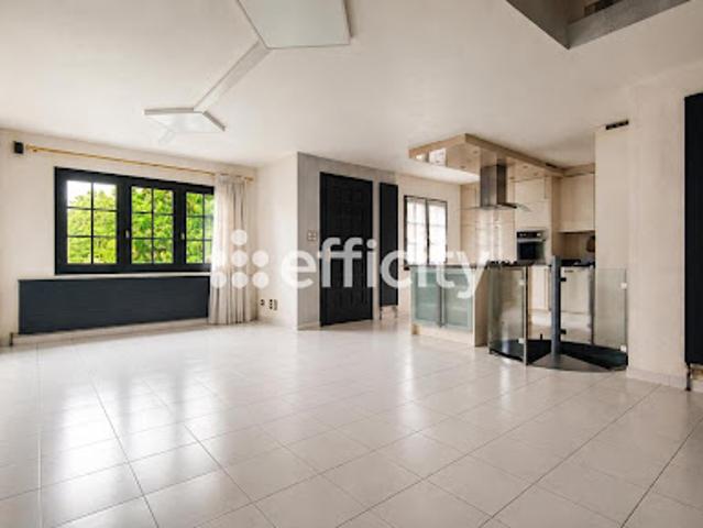 Vente Maison de ville 5 pièces 150 m2 Lyon 8ème