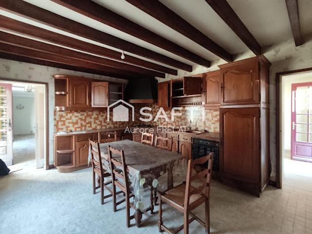 Vente Maison de ville 5 pièces 150 m2 Trogues