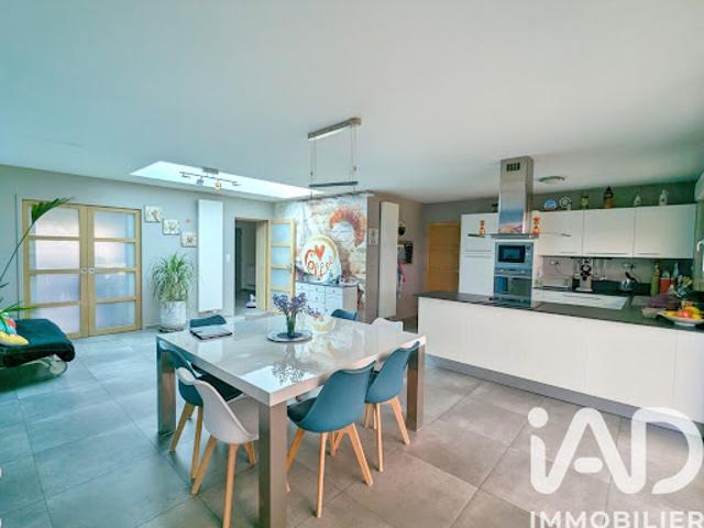 Vente Maison de ville 5 pièces 164 m2 Wattrelos