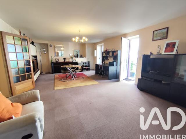 Vente Maison de ville 5 pièces 165 m2 Chasseneuil du Poitou