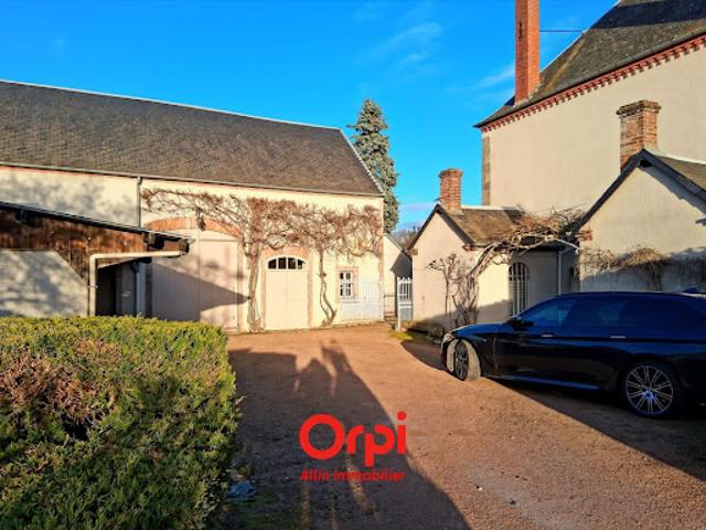 Vente Maison de ville 5 pièces 175 m2 Commentry