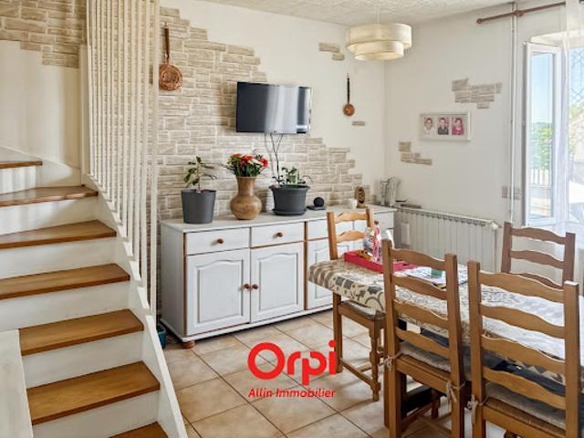 Vente Maison de ville 5 pièces 181 m2 Commentry