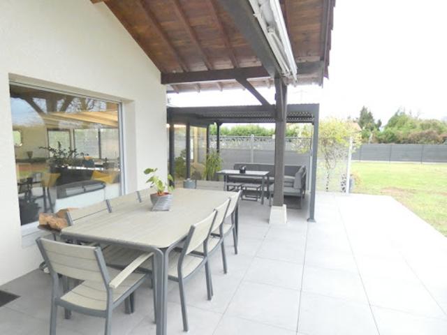 Vente Maison 5 pièces 205 m2 Feillens