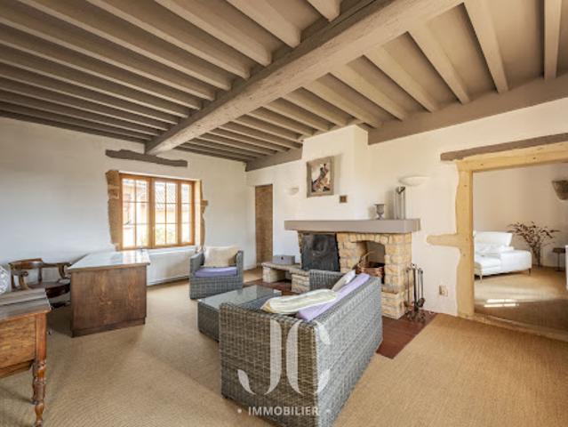 Vente Maison 5 pièces 210 m2 Liergues