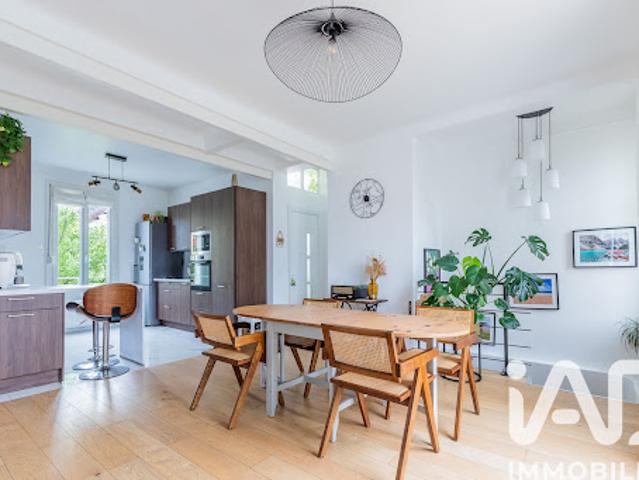Vente Maison de ville 5 pièces 93 m2 Cachan