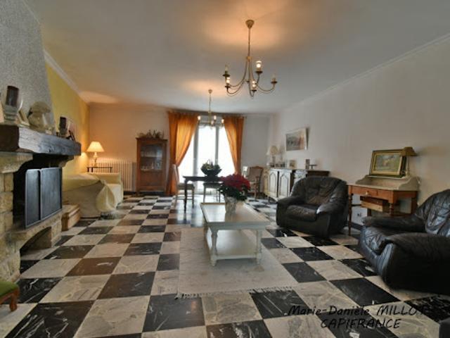 Vente Maison de ville 6 pièces 117 m2 Montsûrs