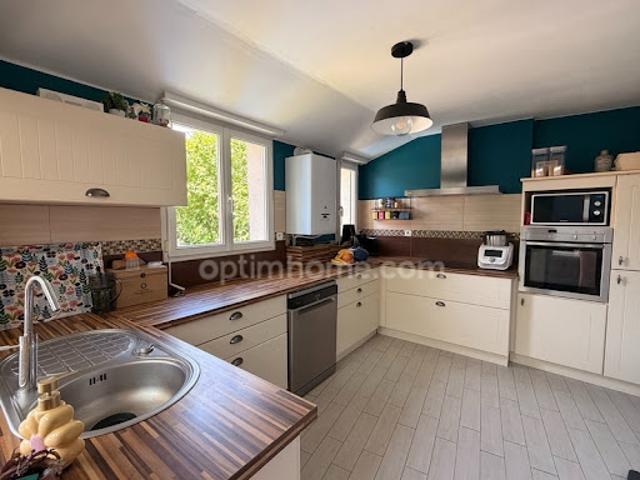 Vente Maison de ville 6 pièces 118 m2 Mortagne sur Sèvre