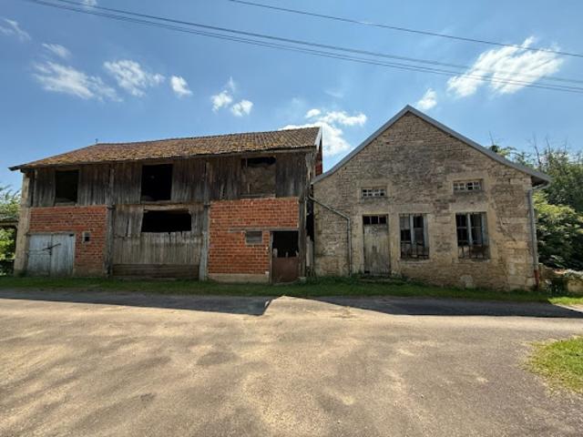 Vente Maison 6 pièces 135 m2 Eringes