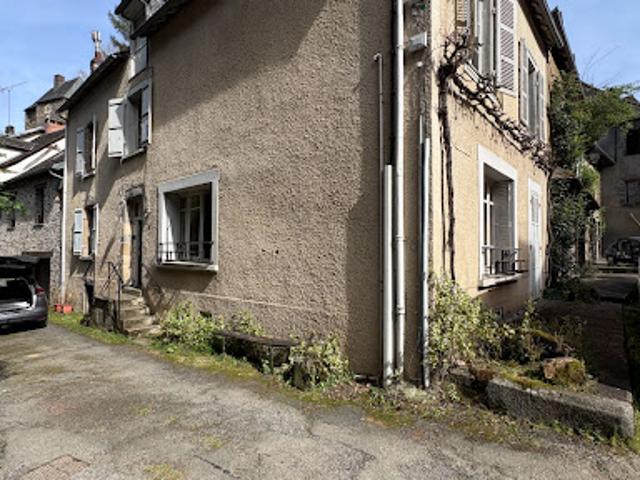 Vente Maison de ville 6 pièces 136 m2 Ségur le Château