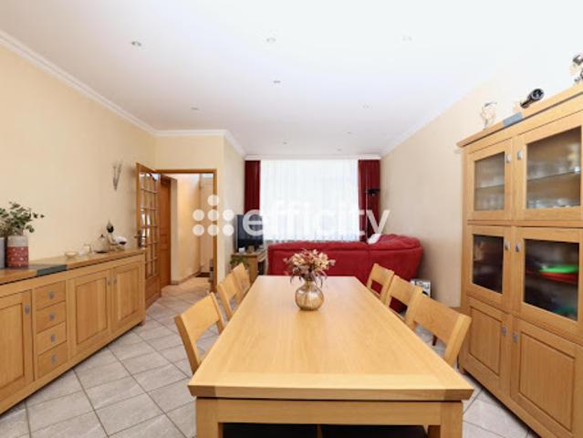 Vente Maison de ville 6 pièces 140 m2 Croix