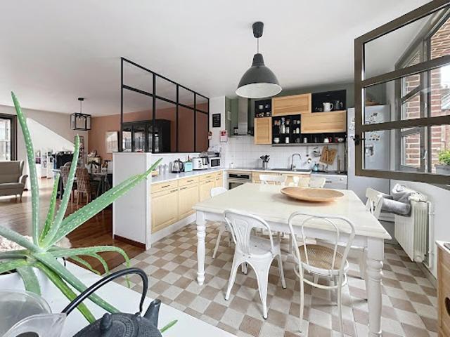 Vente Maison de ville 6 pièces 150 m2 Peronne