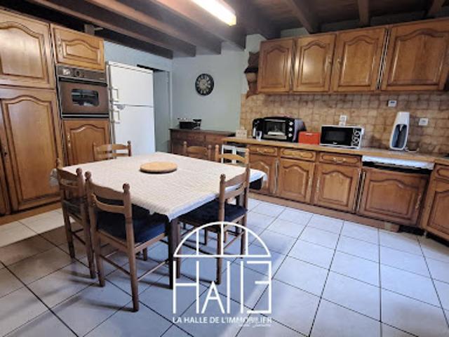 Vente Maison de ville 6 pièces 150.92 m2 Nouic