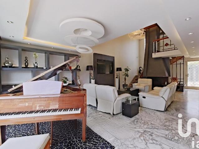 Vente Maison de ville 6 pièces 161 m2 Champigny sur Marne