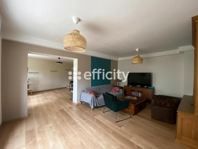 Vente Maison de ville 6 pièces 161 m2 Saint André de Cubzac