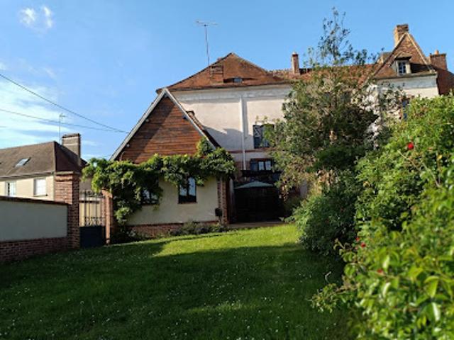 Vente Maison de ville 6 pièces 180 m2 Crillon