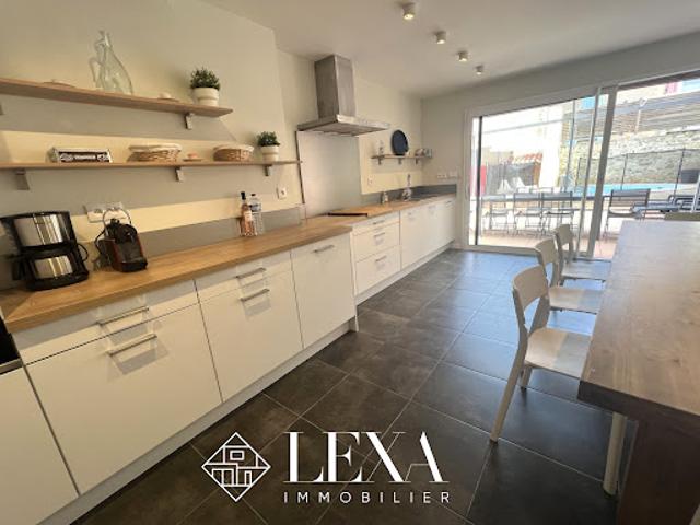 Vente Maison 6 pièces 182.6 m2 Ginestas