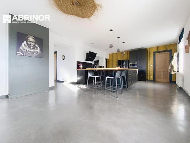 Vente Maison 6 pièces 215.39 m2 Templeuve