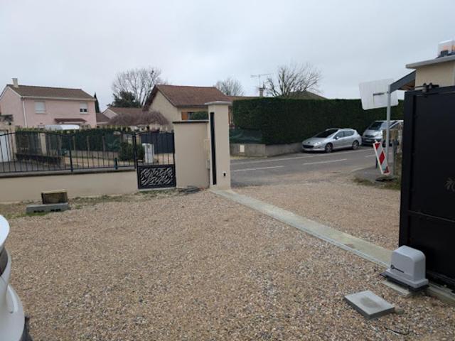 Vente Maison de ville 6 pièces 212.8 m2 Chavanoz
