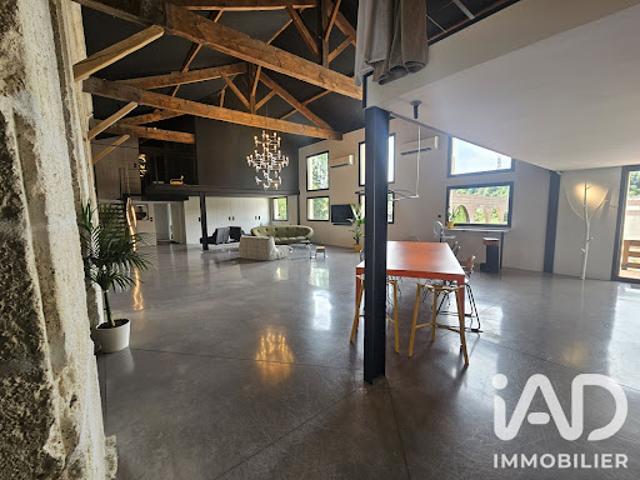 Vente Maison de ville 6 pièces 260 m2 Angouleme