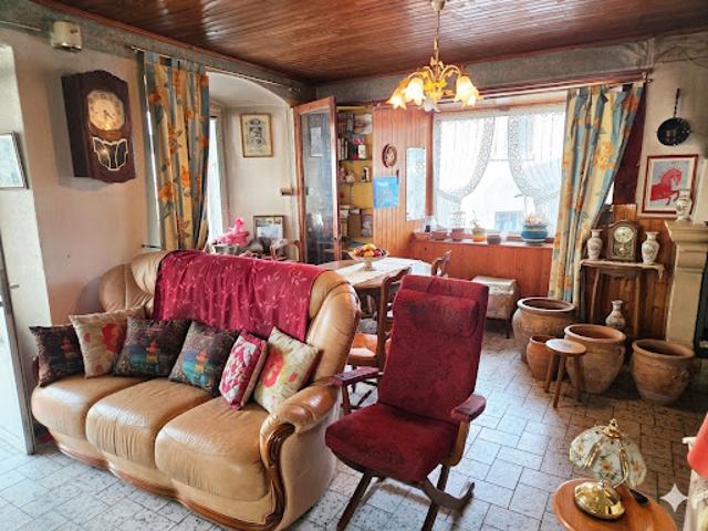 Vente Maison 8 pièces 130 m2 Les Estables