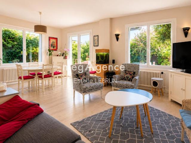Vente Maison de ville 8 pièces 146 m2 Annecy