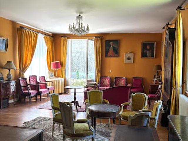 Vente Maison de ville 8 pièces 195 m2 Versailles