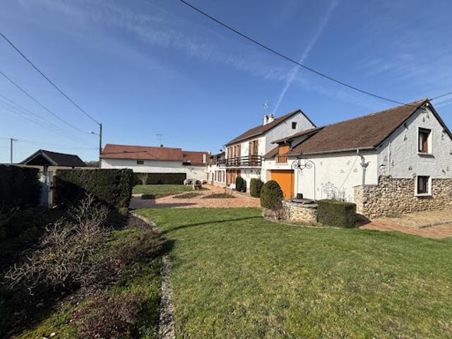 Vente Maison de ville 8 pièces 190 m2 Longnes