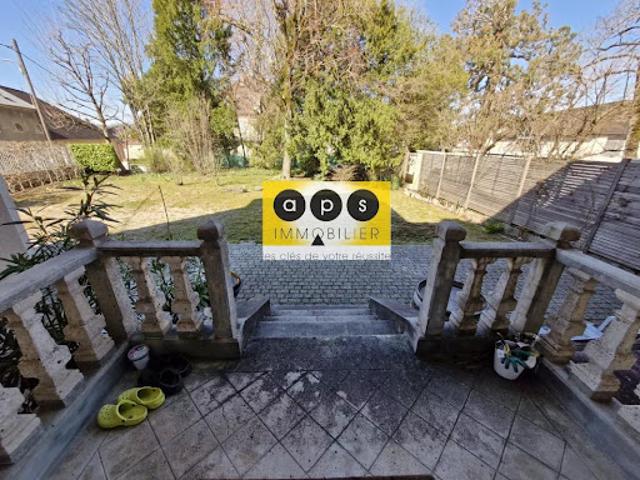 Vente Maison de ville 8 pièces 200 m2 Arbois