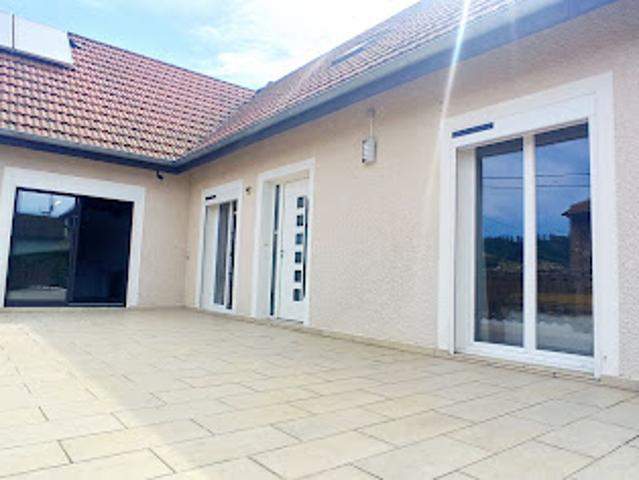 Vente Maison de ville 8 pièces 217 m2 Cours