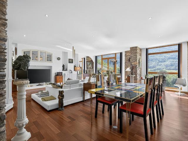 Vente Maison 8 pièces 217 m2 La Rochette