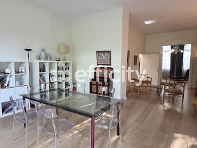 Vente Maison de ville 8 pièces 210 m2 Douai