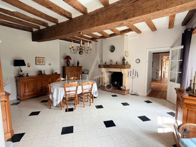 Vente Maison 8 pièces 249 m2 Le Lion d'Angers