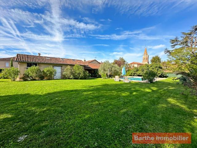 Vente Maison de ville 8 pièces 275 m2 Lagrave