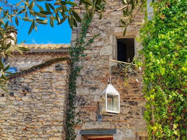 Vente Maison 8 pièces 280 m2 Montcuq en Quercy Blanc