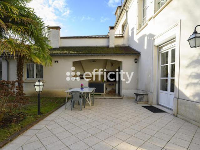 Vente Maison de ville 6 pièces 202 m2 Crosne