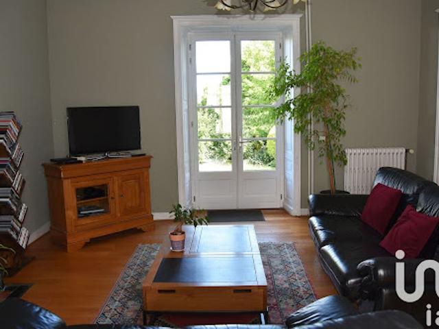 Vente Maison de ville 9 pièces 275 m2 Dournazac